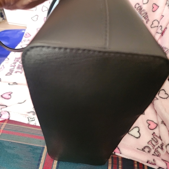 Nwt KARL LAGERFELD PARIS